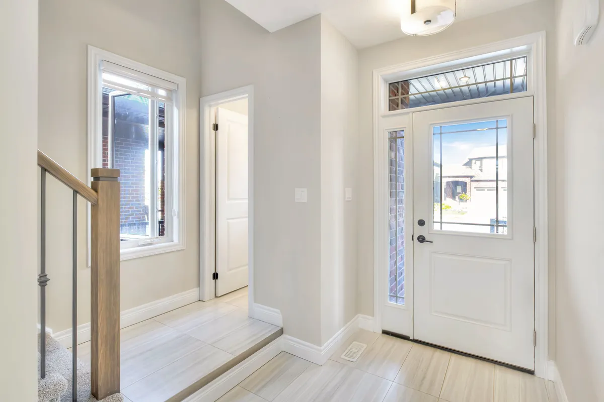 35 Loxleigh Lane, ON N0B 1M0