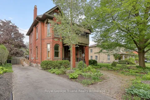 285 Oxford Street, ON N5C 2W2