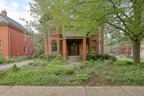 285 Oxford Street, ON N5C 2W2