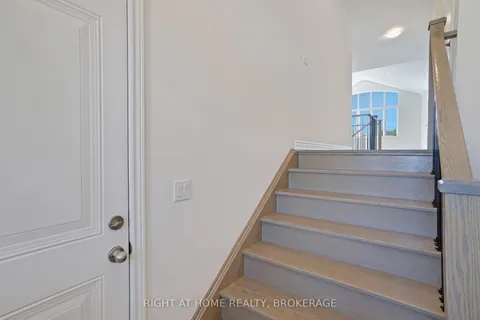 19 Robarts Drive, ON L9K 0H5
