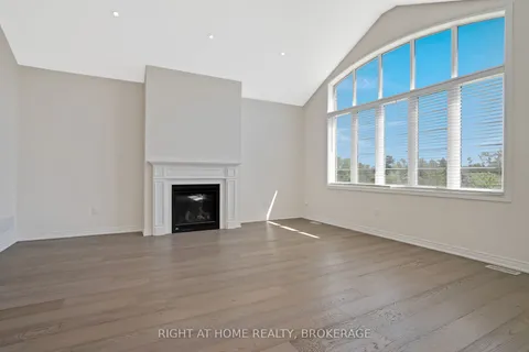 19 Robarts Drive, ON L9K 0H5