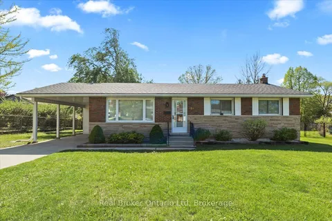 158 6th Avenue, ON N4N 2E4