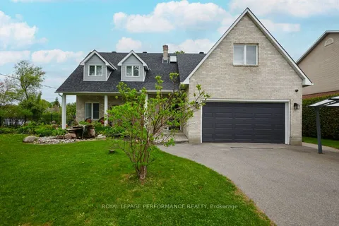 6099 James Bell Drive, ON K4M 1B3