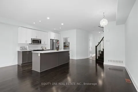 704 Brian Good Avenue, ON K4M 0C1