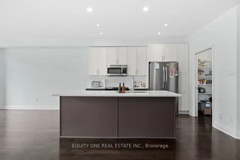 704 Brian Good Avenue, ON K4M 0C1