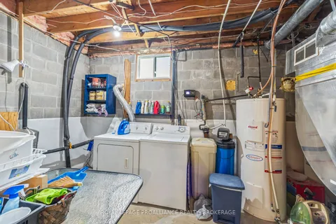2291 Sands Road, Frontenac, ON K0H 1H0