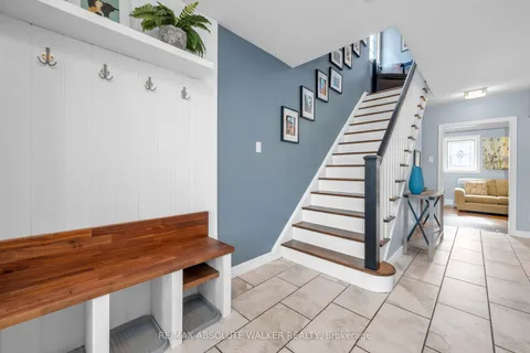 2238 Louisiana Avenue, Alta Vista and Area, ON K1H 6T6