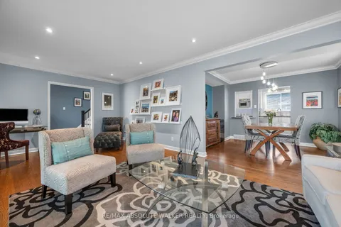 2238 Louisiana Avenue, Alta Vista and Area, ON K1H 6T6