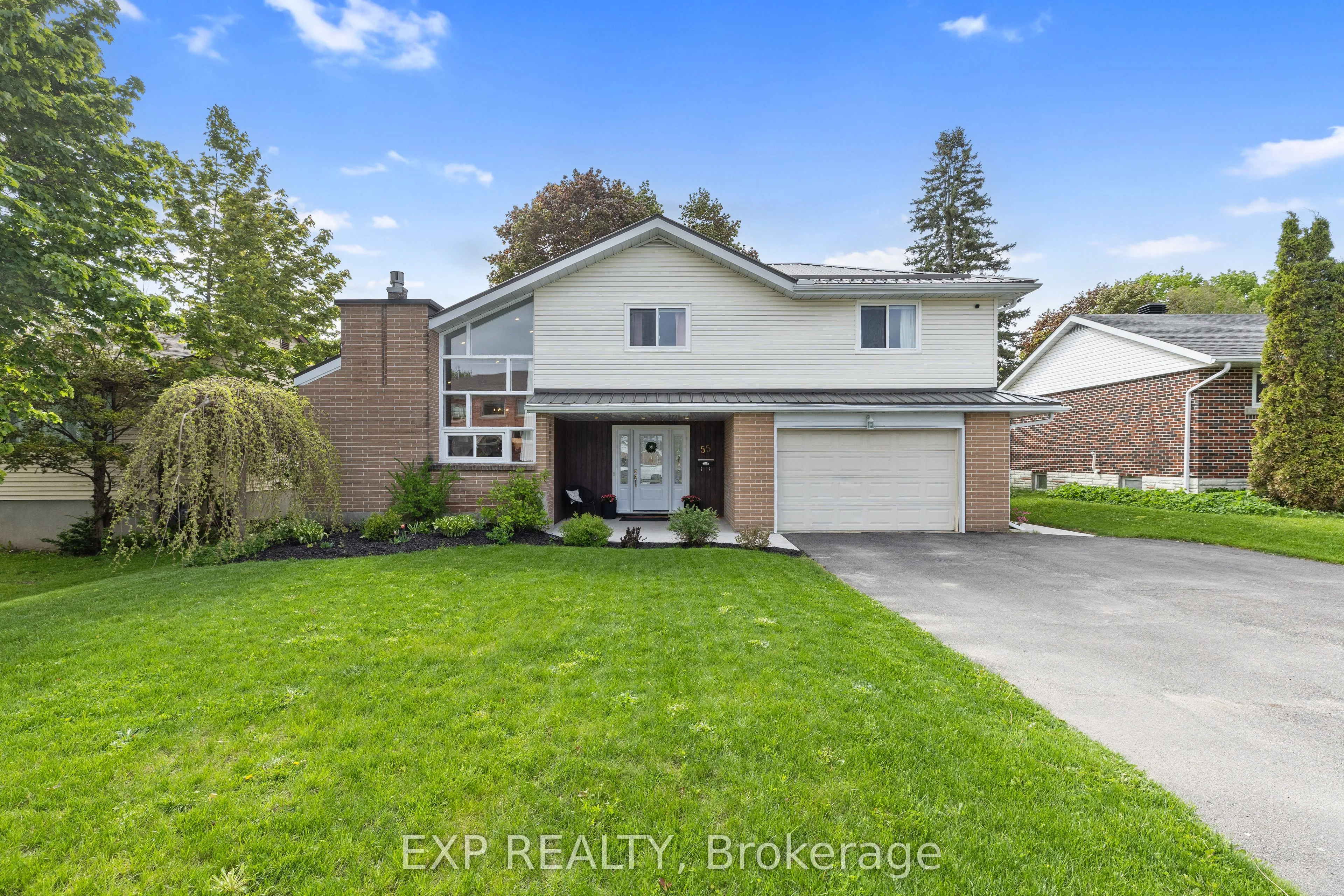 55 Broadview Avenue, Smiths Falls, ON K7A 3W4
