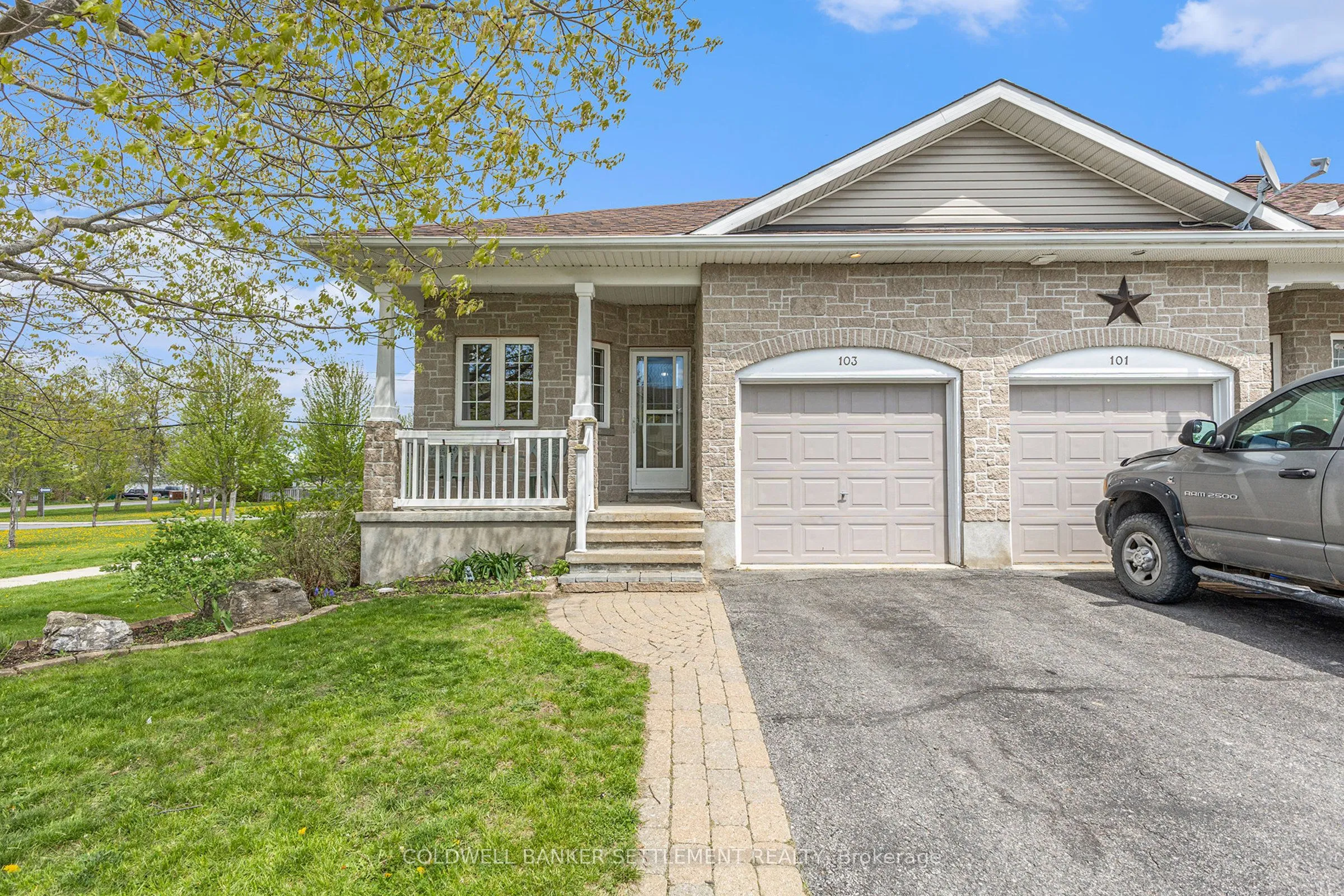 103 Patterson Crescent, ON K7C 4P3