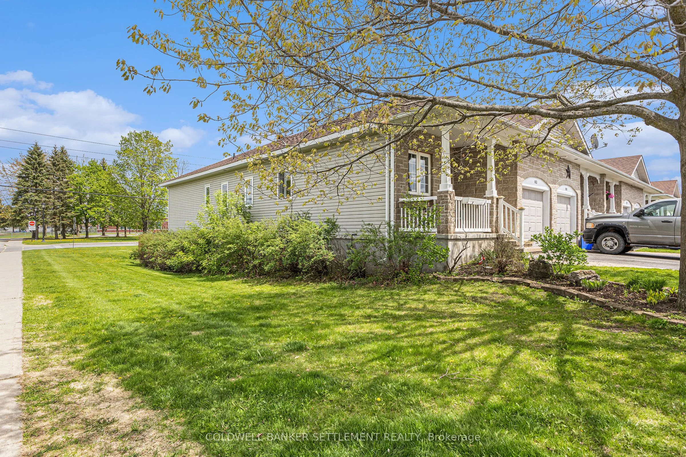 103 Patterson Crescent, ON K7C 4P3