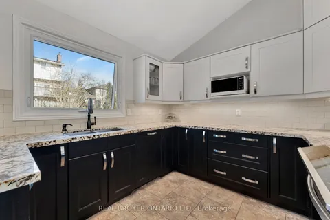 52 Beckett Drive, ON N3T 6G2