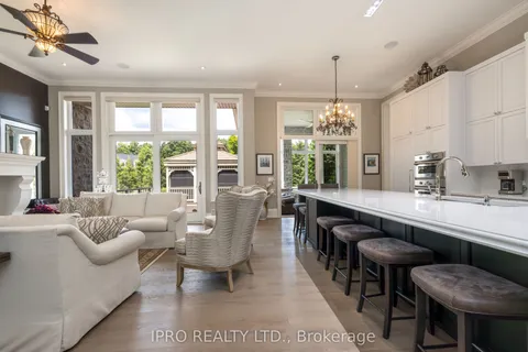 11 Lambeth Lane, ON N0B 2J0