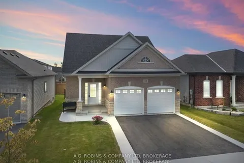408 Hummel Crescent, ON L2A 0E8