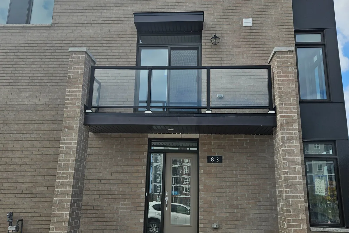 83 Rawah Private, ON K2S 3E2