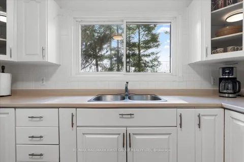 139 Neville Pt Road, ON K0K 2A0