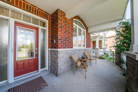 17 Logan Lane, ON K9V 0L3