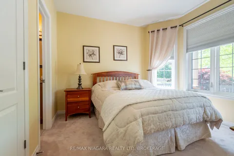 40 Galloway Trail, ON L3B 6G5