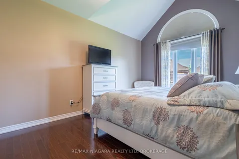 40 Galloway Trail, ON L3B 6G5