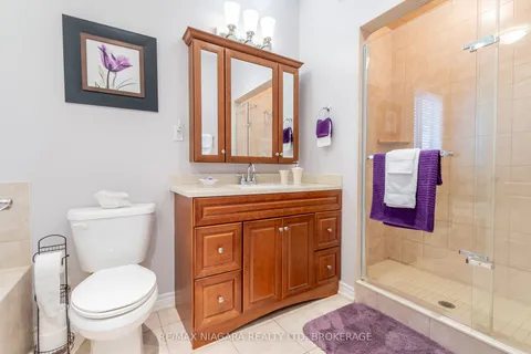 40 Galloway Trail, ON L3B 6G5