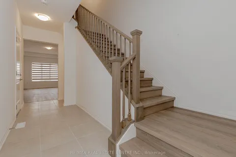 176 Bur oak Drive, ON L2V 0L7