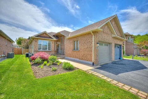 41 Jackson Court, ON L3C 7G2