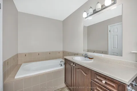 420 Goldenbrook Way, ON K4A 0J7