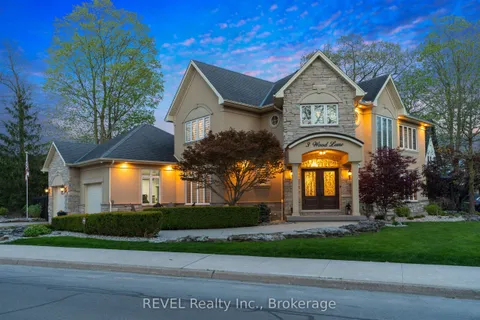3 Wood Lane, ON L3K 6B8