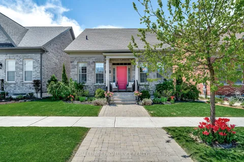 737 James Sweetman Avenue, ON K9A 0K7