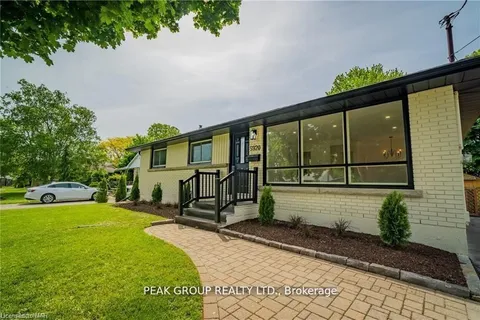 5920 SILVERWOOD Crescent, ON L2J 1V2