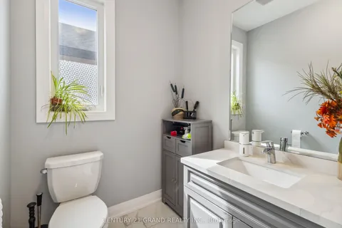 211 Leitch Street, ON N0L 1J0