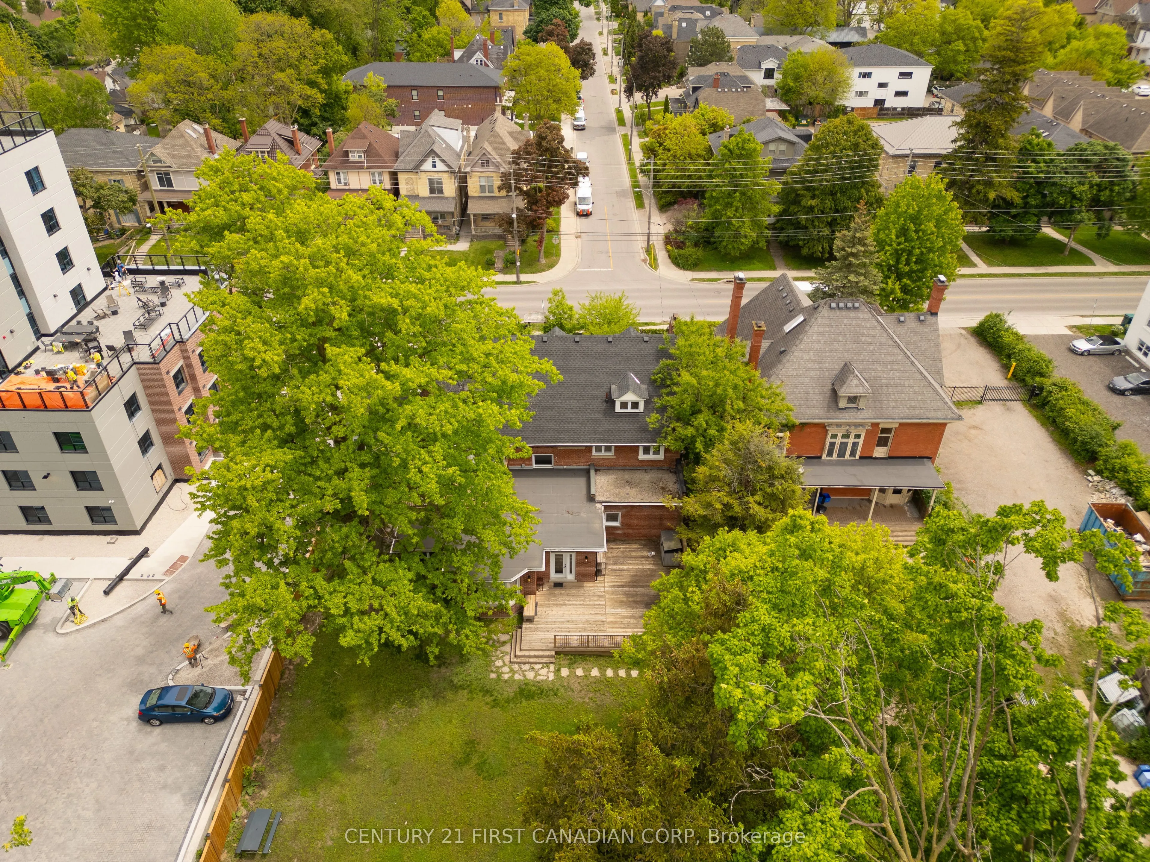 653 Talbot Street, ON N6A 2T6