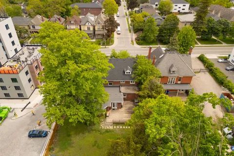 653 Talbot Street, ON N6A 2T6