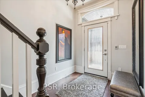 220 Herkimer Street, ON L8P 2H6