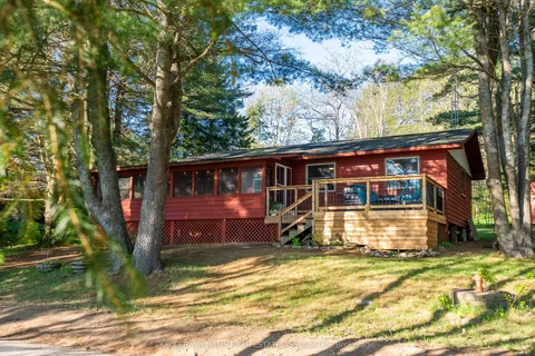 1052 Hammond Road, ON P0B 1A0