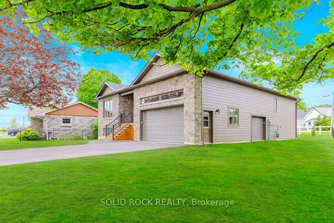 30 Lakeview Drive, ON K0E 1K0