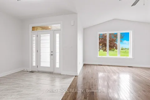 30 Lakeview Drive, ON K0E 1K0
