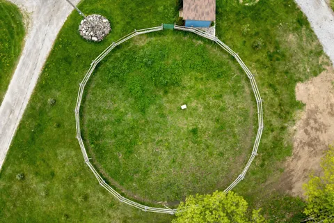 174 County 1 Road, ON K0E 1Y0