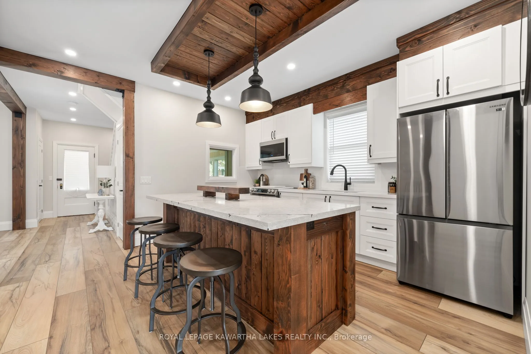 45 OAK Street, ON K0M 1N0