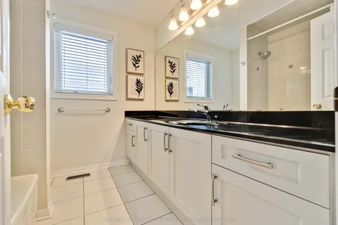 52 Canning Crescent, ON N1T 1X2