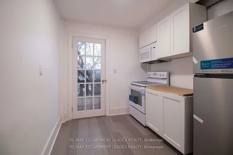 417 King Street, ON L8P 1B5