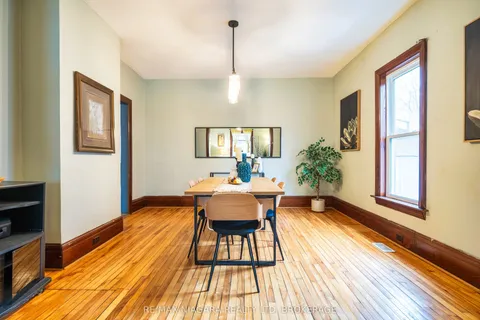 74 State Street, ON L3B 4K5