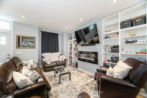 31 Wentworth Street, ON L8L 5V2