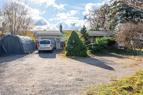 246 Main Street, ON L3M 1P6