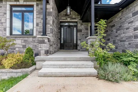 25 Nelson Street, ON N0G 1M0