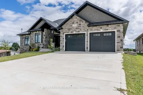 25 Nelson Street, ON N0G 1M0