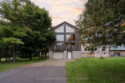 1399 Safari Road, ON L8B 1S6