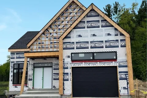 23 MAYER Street, ON K0A 2M0