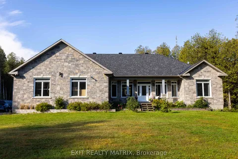 2070 8TH LINE Road, ON K0A 2P0