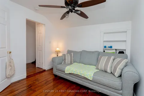 331 Erie Street, ON N5L 1E3